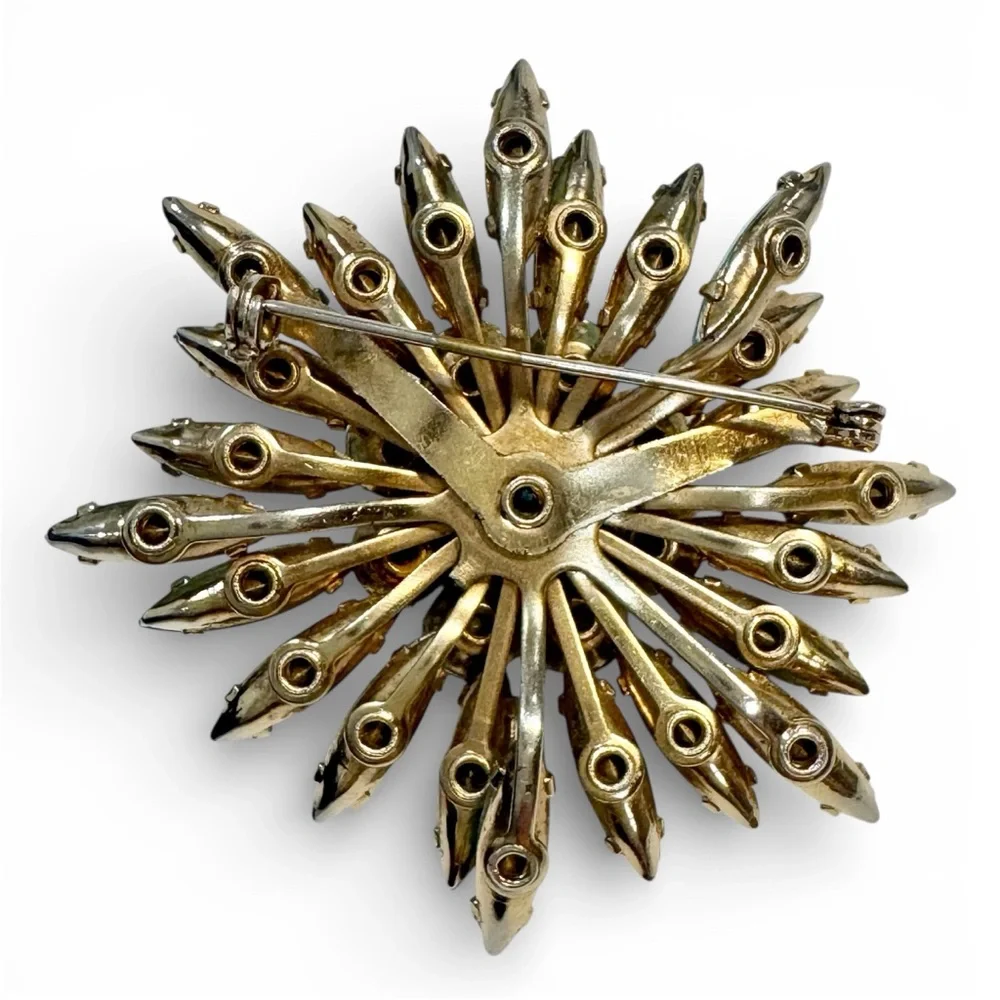Vintage Unsigned Aqua Blue AB Crystal Navette Starburst Flower Brooch Pin - Picture 3 of 11
